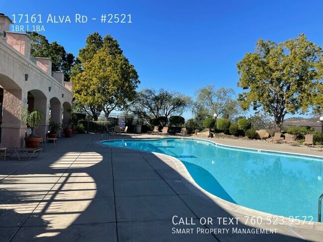 Building Photo - Gorgeous 1 bedroom upper level condo with ...