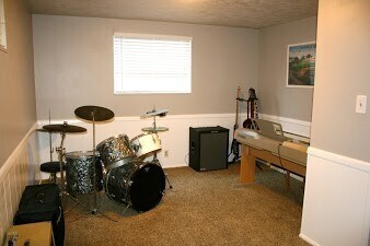 Building Photo - 397 E 8220 S