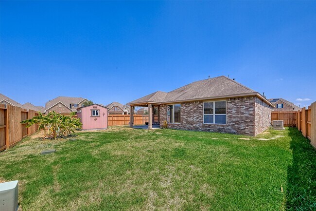 Building Photo - 402 Conchola Ln