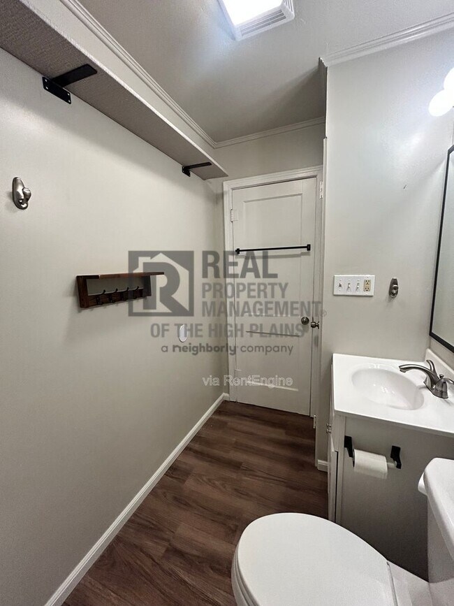 Building Photo - 4123 S Harrison St