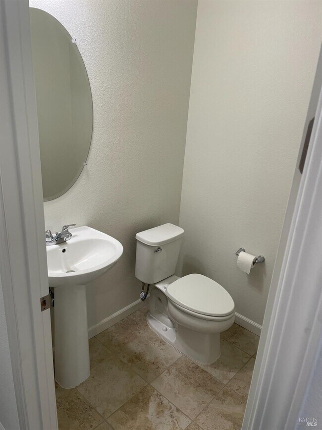 Building Photo - 5820 Kristina Pl