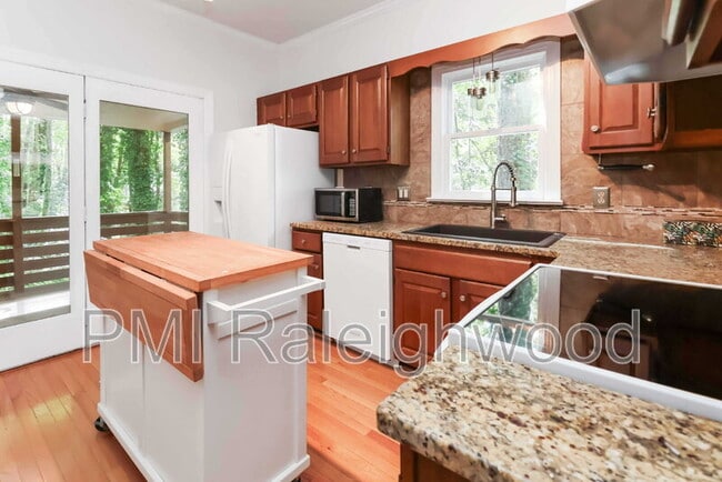 Building Photo - 311 Dansk Ct