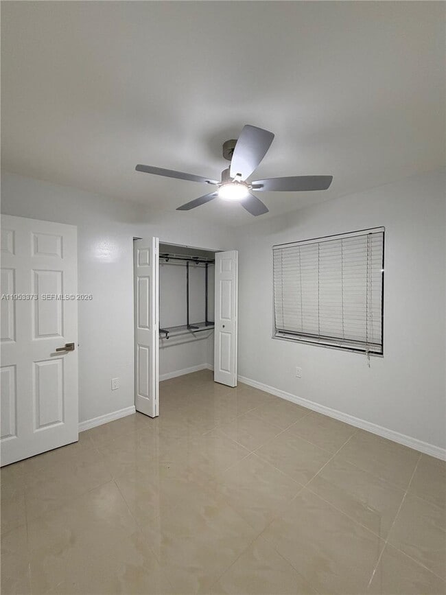 Building Photo - 20730 NE 8th Ct