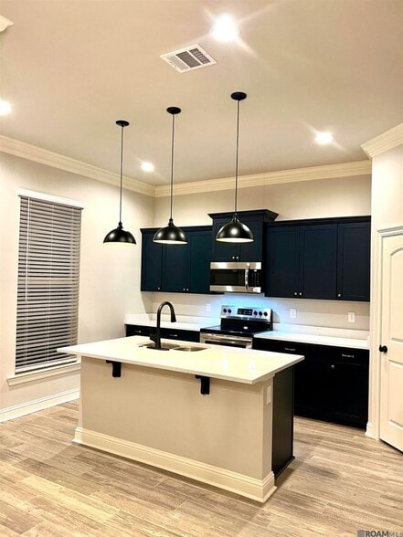 Building Photo - 39106 Harrier St