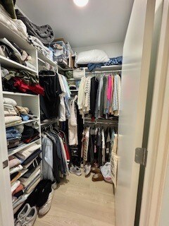 Building Photo - 3355 N Southport Ave