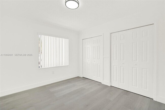 Building Photo - 1226 SW 76th Ct