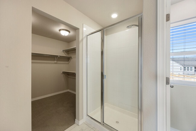 Building Photo - 10886 Rolling Peaks Dr