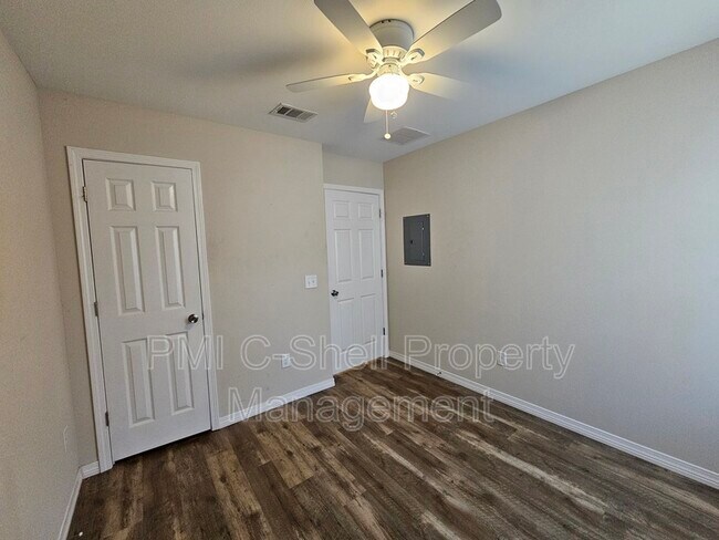 Building Photo - 2211 Forsyth St