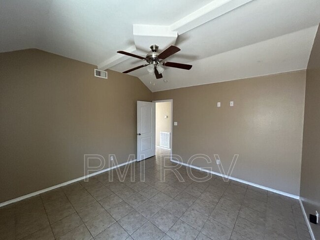 Building Photo - 200 W Amy Dr