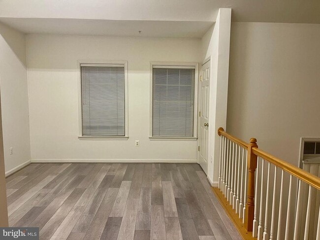 Building Photo - 11854 Breton Ct