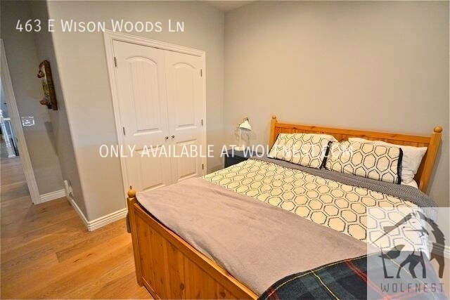 Building Photo - Stunning 6 Bedroom Fort Union Home! No Dep...