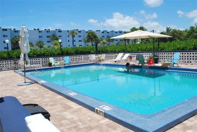 Building Photo - 109 Paradise Harbour Blvd