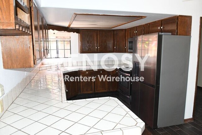 Building Photo - Updated 3 Br 2 Ba 1 Cg Home Near Camelback and 3rd Ave in Central Phoenix