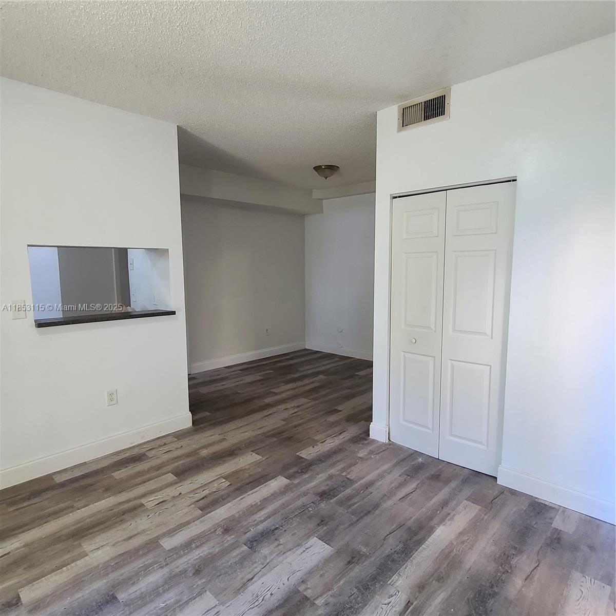 Building Photo - 2091 NW 96th Ter