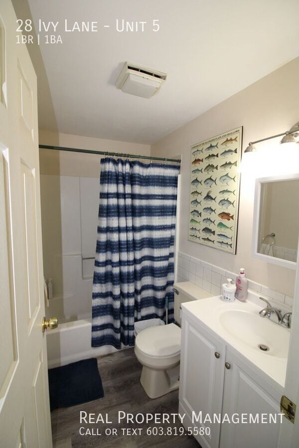 Building Photo - 28 Ivy Ln