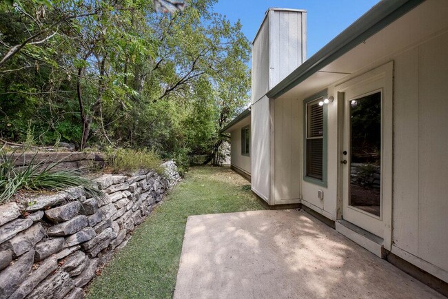 Building Photo - 12300 Scribe Dr