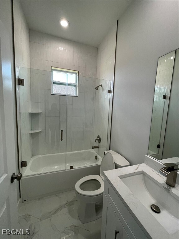 Building Photo - 721 NE 11th Terrace