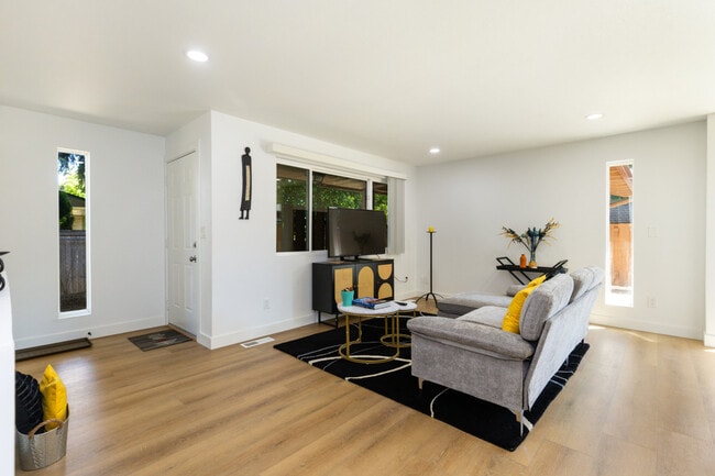 Building Photo - 905 142nd Ave SE