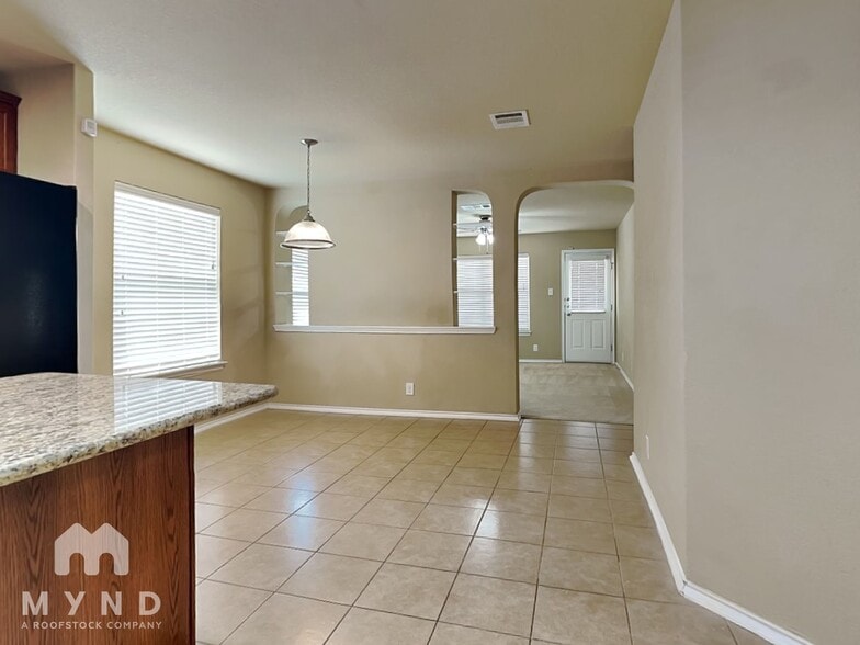 Building Photo - 114 Arcadia Pl