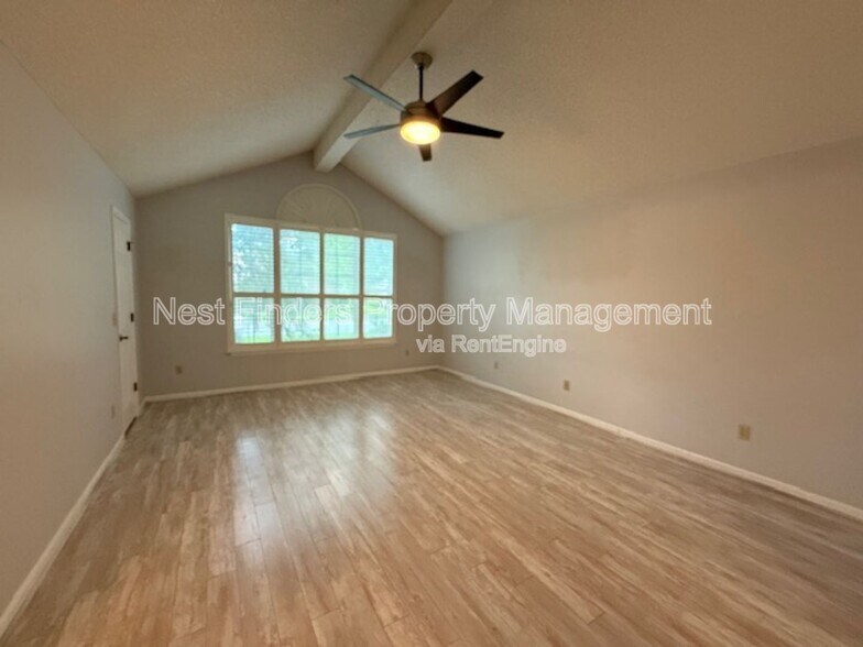 Building Photo - 11644 Lazy Willow Ln