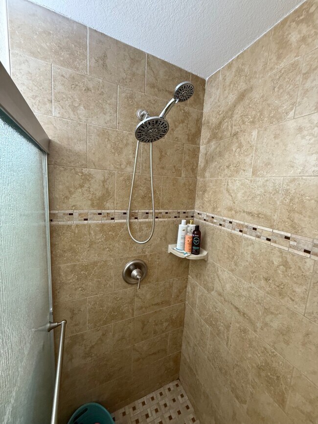 Building Photo - 2504 Ranch Lake Cir