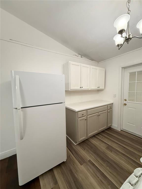 Building Photo - 665 Lake Apopka Blvd