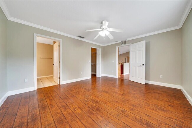 Building Photo - Spacious 3-Bed, 2-Bath Home for Rent in SW...