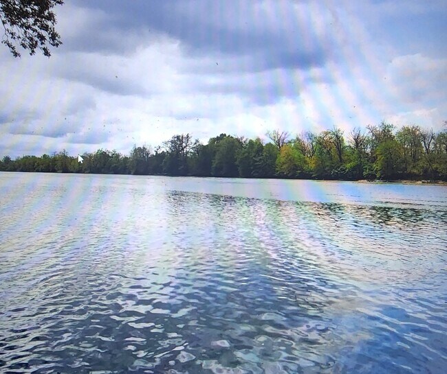 Building Photo - 3341 E 2059th Rd