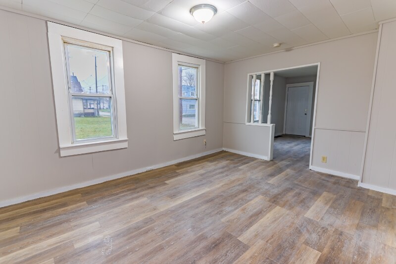 Building Photo - 3862 E 57th St