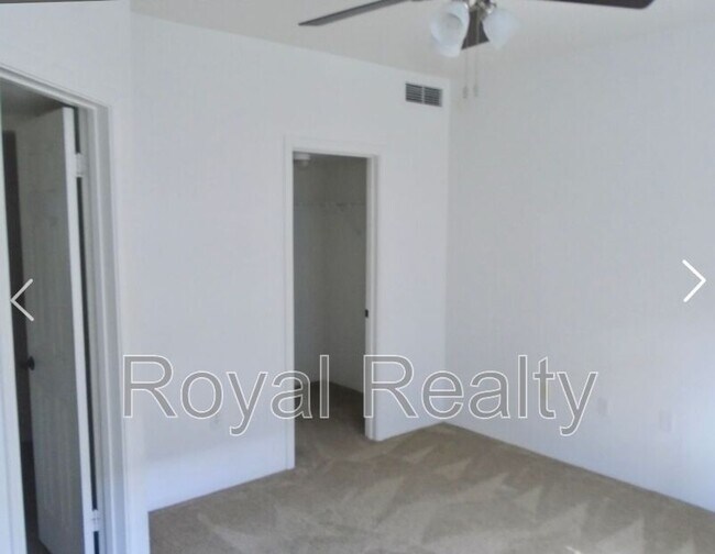 Building Photo - 7018 Hawaii Kai Dr
