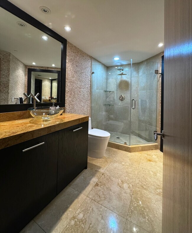 2nd Bathroom - 500 Brickell Ave