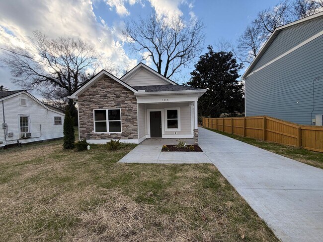 Primary Photo - Brand New Build 3 Bed 2 Bath Home In Columbia