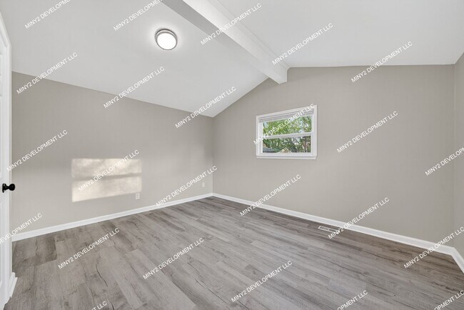 Building Photo - Fully Renovated 3-Bedroom Brick Home in Detroit!
