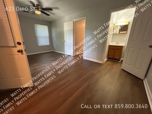 Building Photo - 623 Ohio St