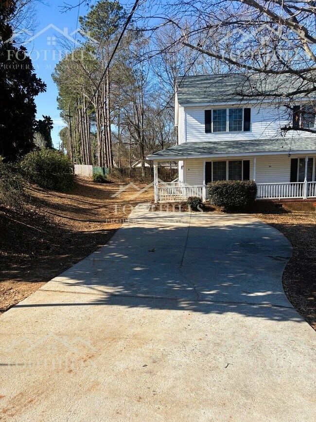 Building Photo - 101 Heatherbrook Ct