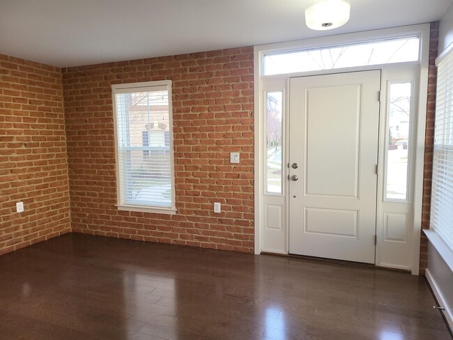 Building Photo - 1438 Wheyfield Dr