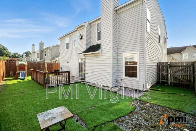 Building Photo - 159 Stoney Ridge Ave