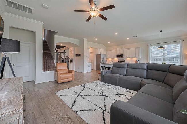 Building Photo - 16886 Ramsay Cascades Dr