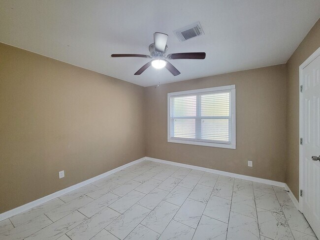Building Photo - RECENTLY REMODELED 3 BEDROOM 2 BATH LEASE HOME IN SPRING, TEXAS