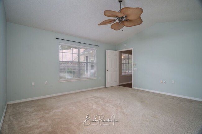 Building Photo - 5504 Shadow Grove Blvd