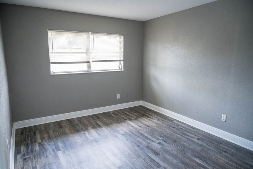 Building Photo - 2078 Keyes Ln