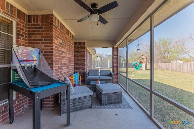 Building Photo - 4011 Salt Fork Dr