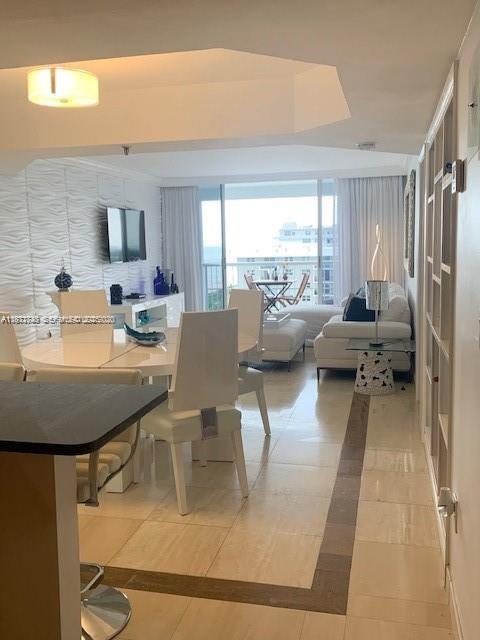 Building Photo - 9341 Collins Ave