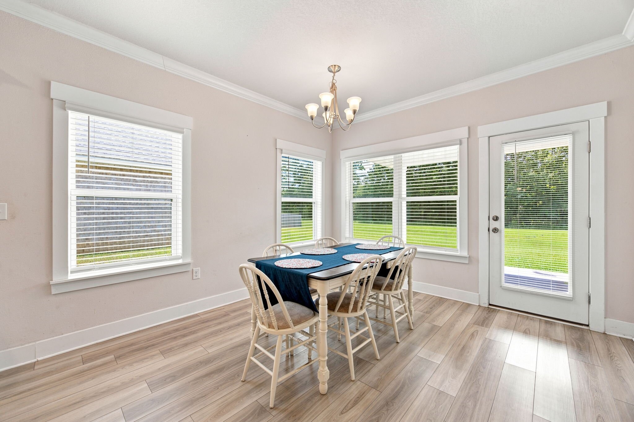 Building Photo - 14838 Dayton Cir