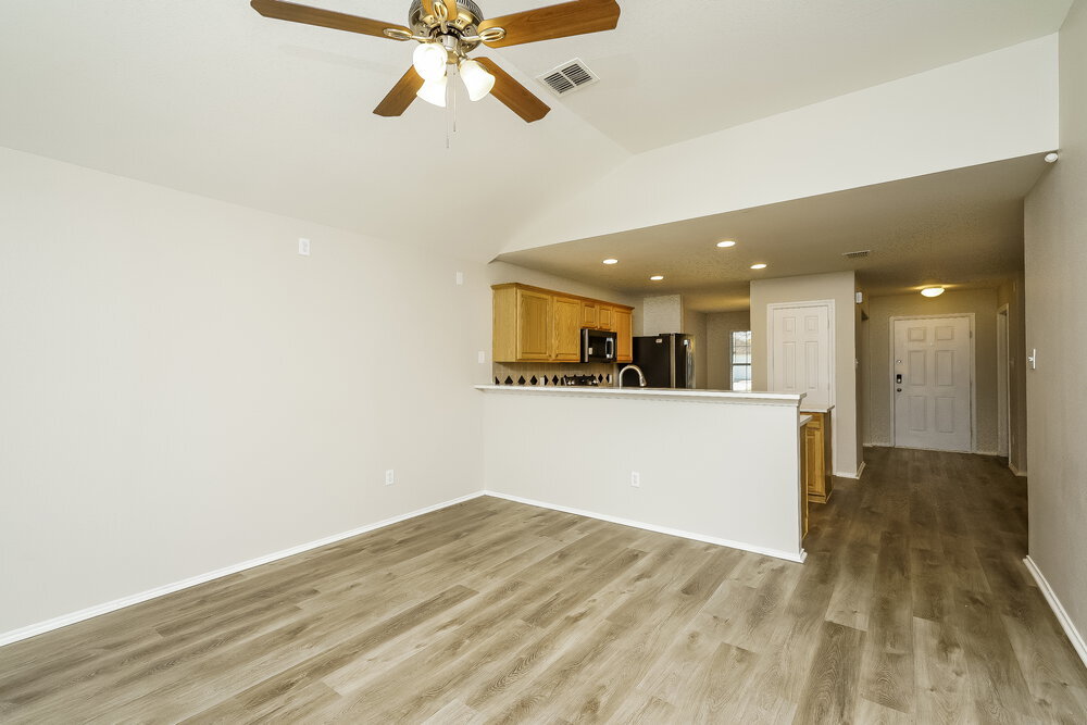 Building Photo - 8813 Sagebrush Trail