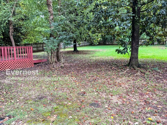 Building Photo - 128 Pebblebrook Cir