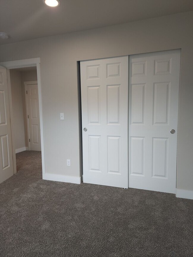 Building Photo - Yelm Creek Estates, New Construction 4 Bedroom, 2.75 Bathroom with Den