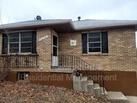 Building Photo - 5038 N Topping Ave