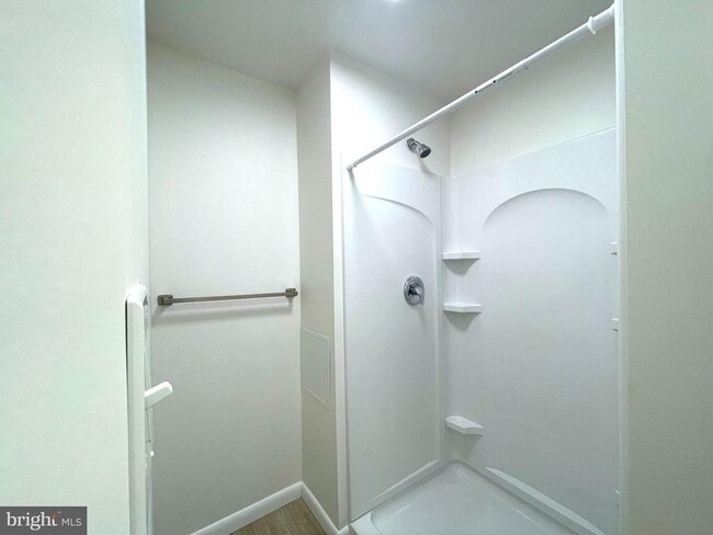 Building Photo - 22322 Greenview Pkwy