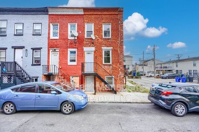 Building Photo - 515 Archer St